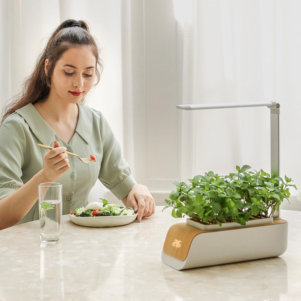 Hydroponics Growing System, Indoor Herb Garden Kit with Grow Light, Smart Garden for Home and Kitchen, Indoor Plant Growing System, Herb Grower Vegetable Gardening System