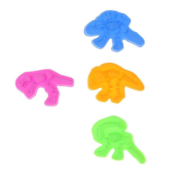 Set Of 4 Plastic Dinosaur Skeleton Sand Molds Beach Sand Box Kids Toy