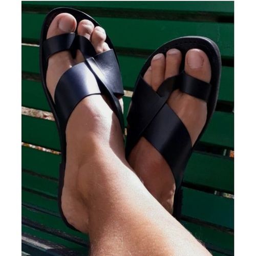 BW- Black Male Curve Palm