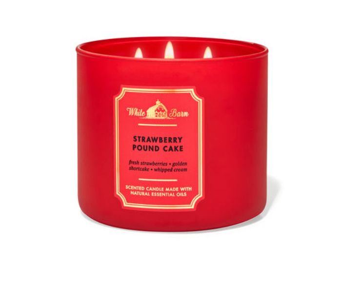 Bath And Body Works Strawberry Pound Cake 3-Wick Candle