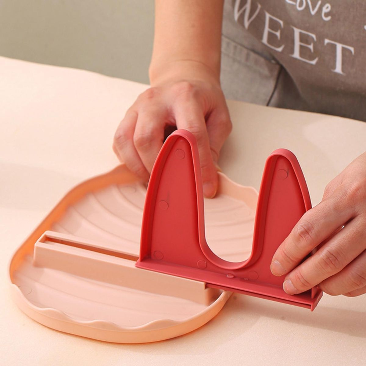 Pot Lid Pan Shelf Spatula Rack Pan Cover Shelf Pink