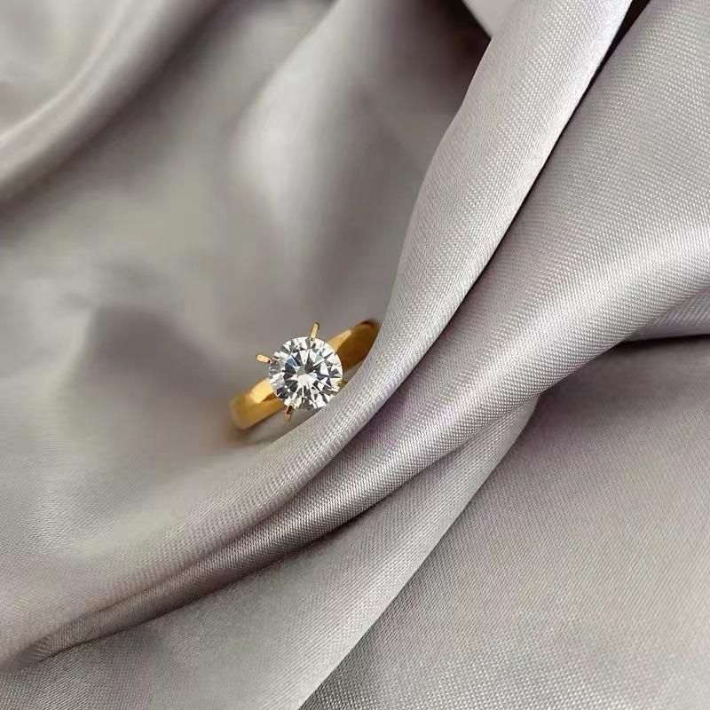 Light Luxury Simple Bracelet Ring