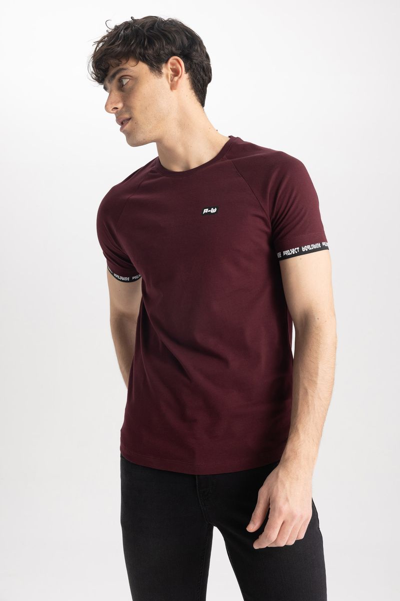 Man Young Muscle Fit Short Sleeve Crew Neck Knitted T-Shirt - Bordeaux