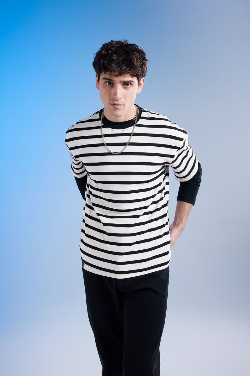 Man Young Comfort Fit Crew Neck Short Sleeve Knitted T-Shirt - Black