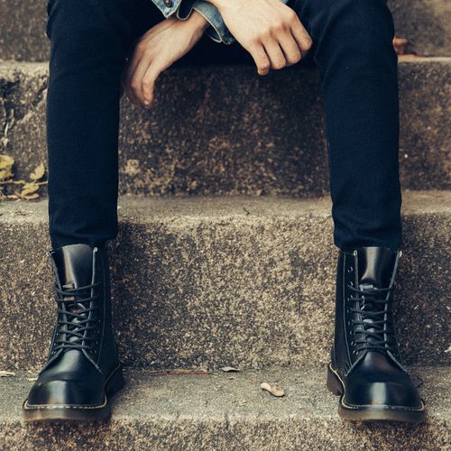 Luxury Men's Fashion Boots EUR Size 36-47 Top Quality Italian Handmade Cow Split Leather Motorcycle Boots Unisex High Top Martin Boots Handsome Male Shoes Couples Oxfords Outsole Ankle Boots Black