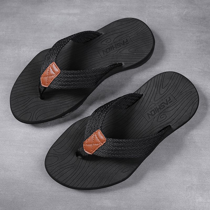 High Quality Flip Flops Men Summer Beach Slippers Men Fashion Breathable Casual Men Flip Flops Outdoor Black EU 39-45
