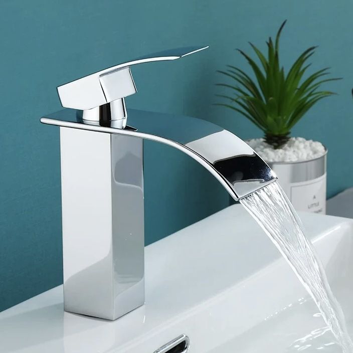 Waterfall Faucet Factory Direct Sale Nordic Black Hot And