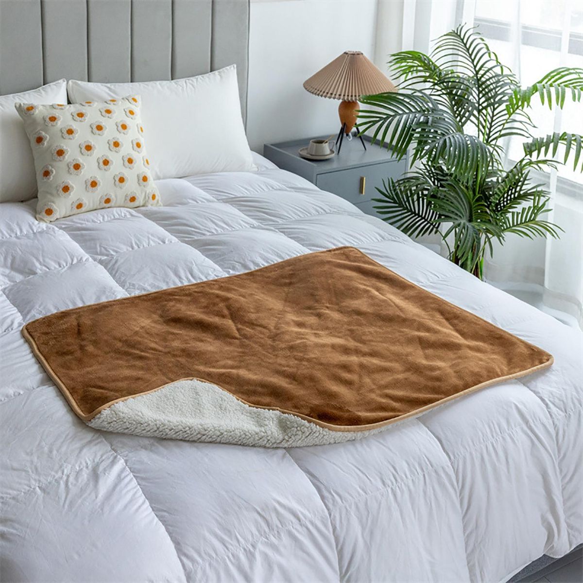 Dog Mat Cozyshield Pet Blanket Waterproof Washable Ultra-soft for Dogs Camel