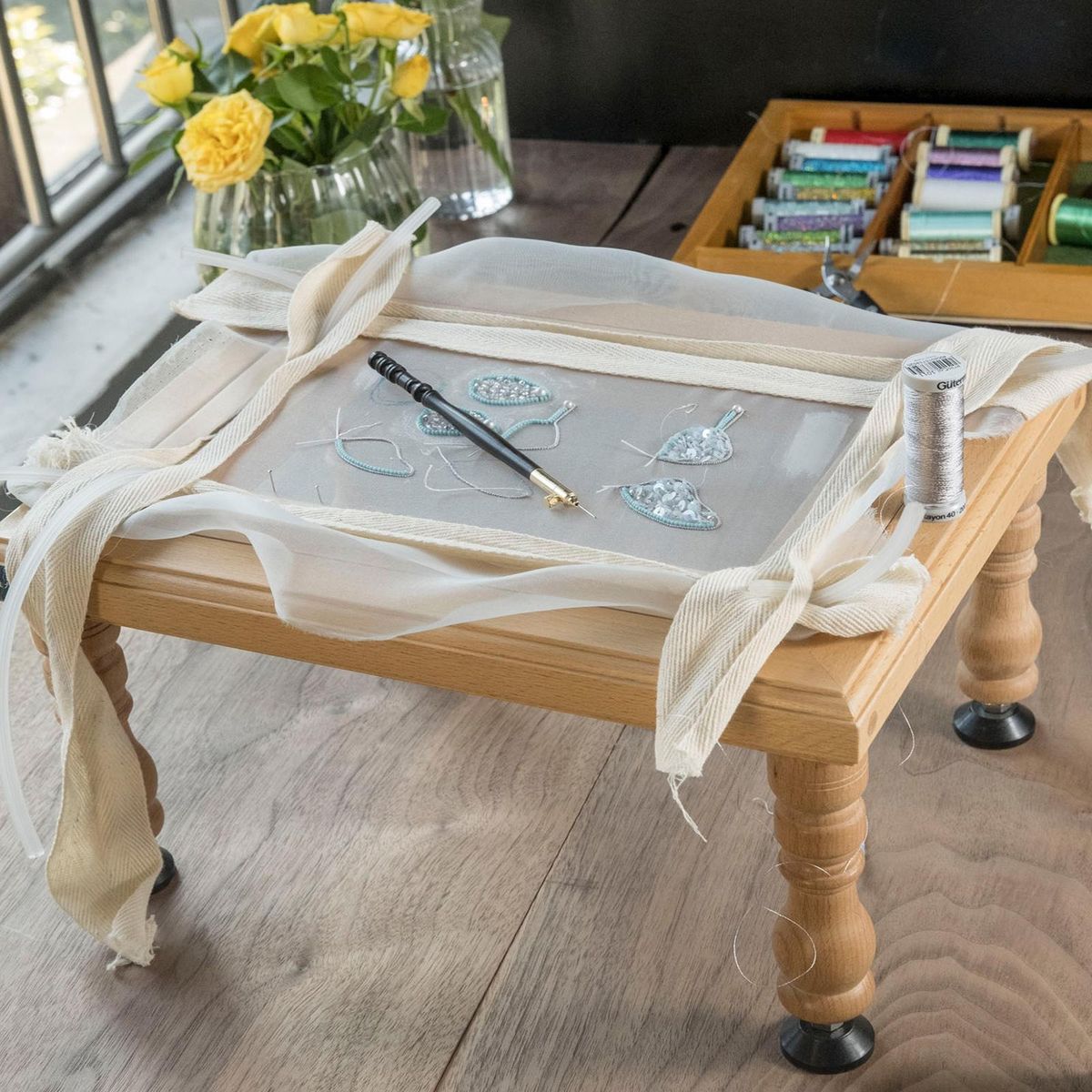 4Pcs Embroidery Stand Hoop Legs Wood Embroidery Frame