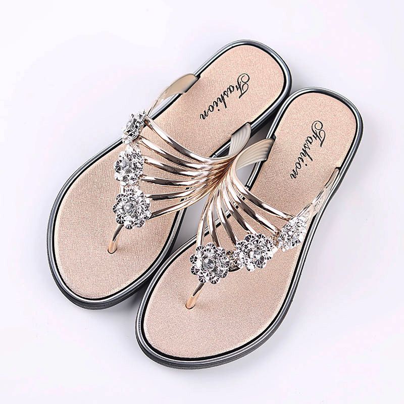 Summer Ladies Rhinestone Sparkle Decorative Flip Flops