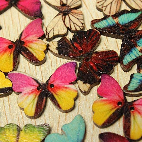 50pcs 2 Holes Mixed Butterfly Wooden Buttons Sewing Scrapbooking Xmas Cardmaking