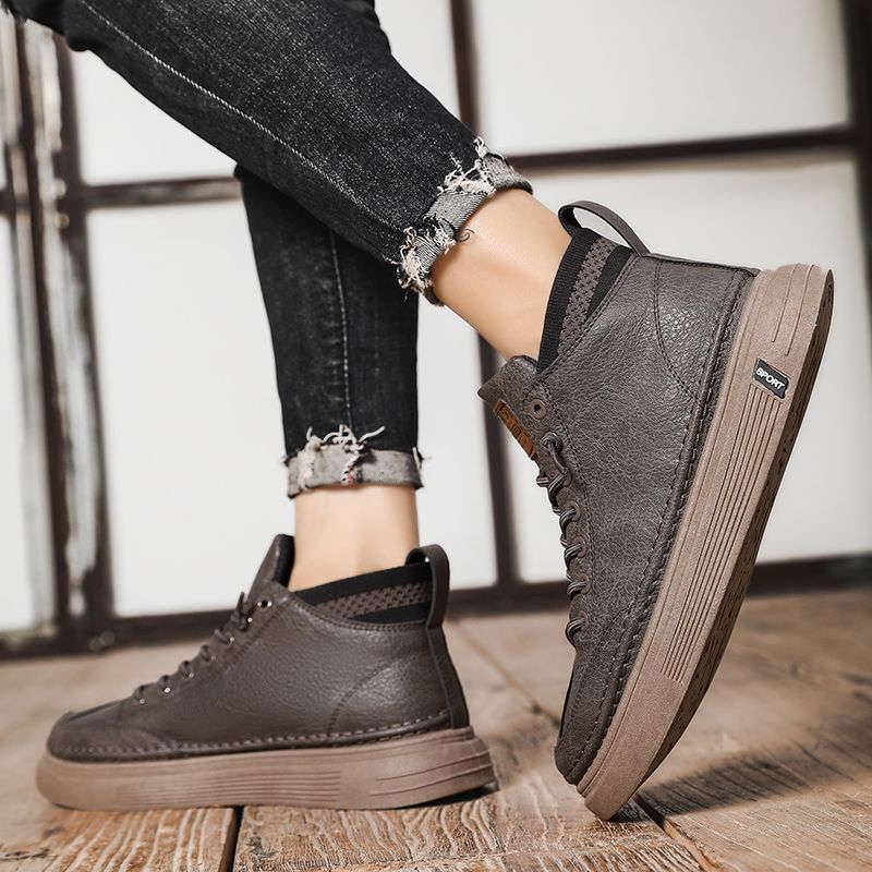 Young Man Casual High Top Leather Shoes Fashion Shoes - Brown