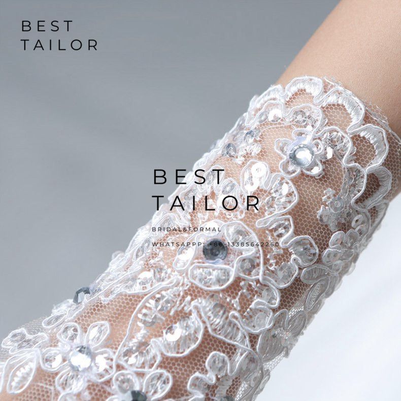 Lace Little Girl Bridal Hand Gloves Fingerless Ivory Red