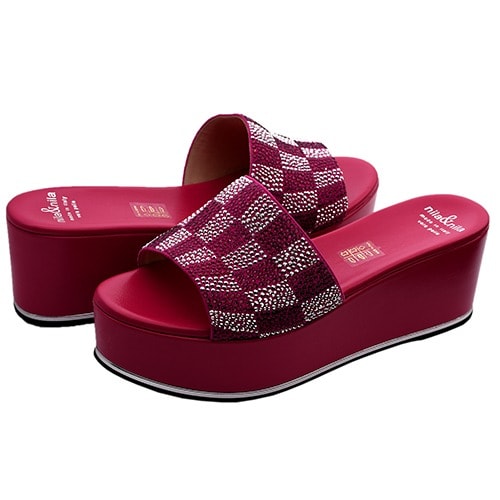 Nila & Nila Wedge Slippers - Pink