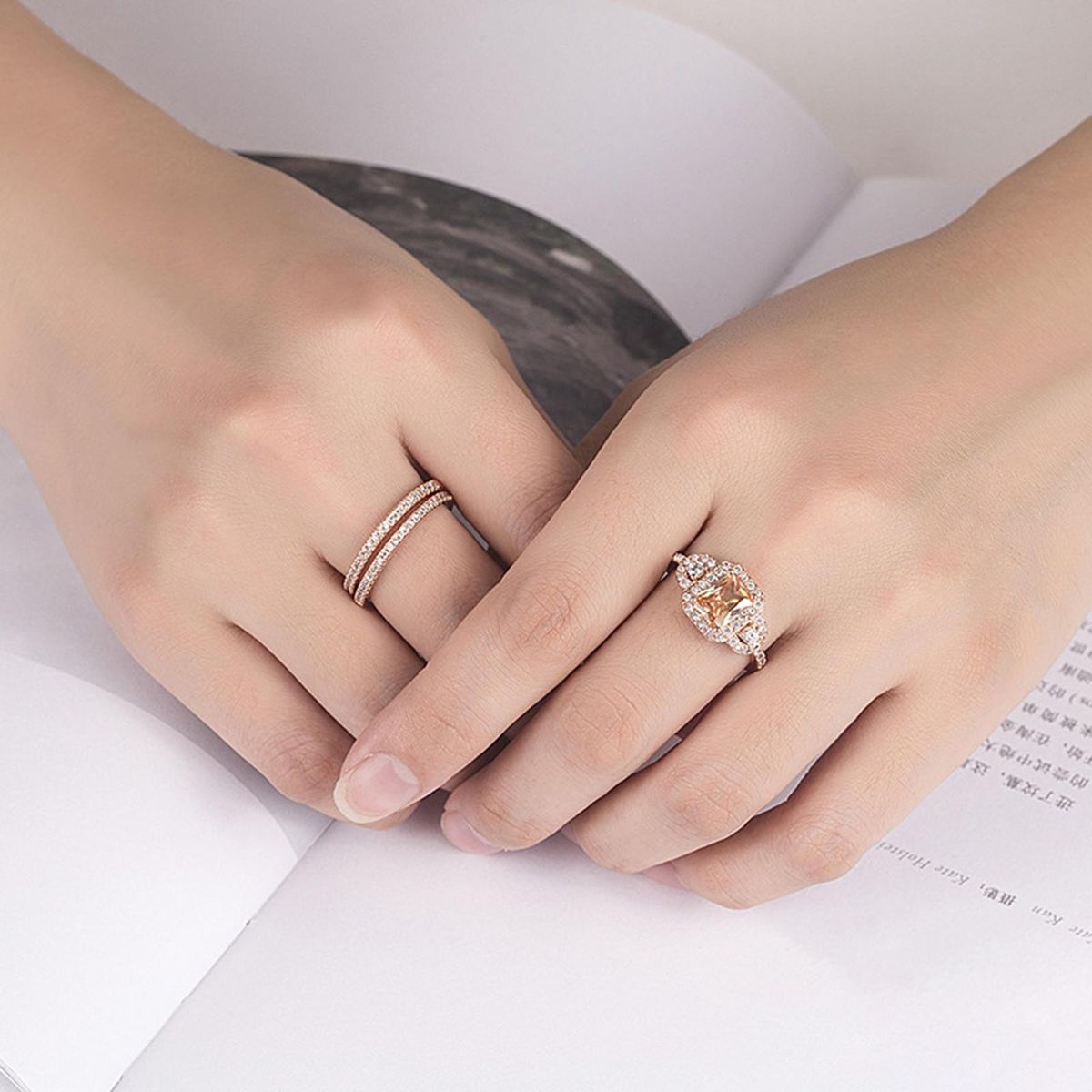 2PcsSet Engagement Rings Ladies Engagement Rings Gift Exquisite Jewelry Rose Gold