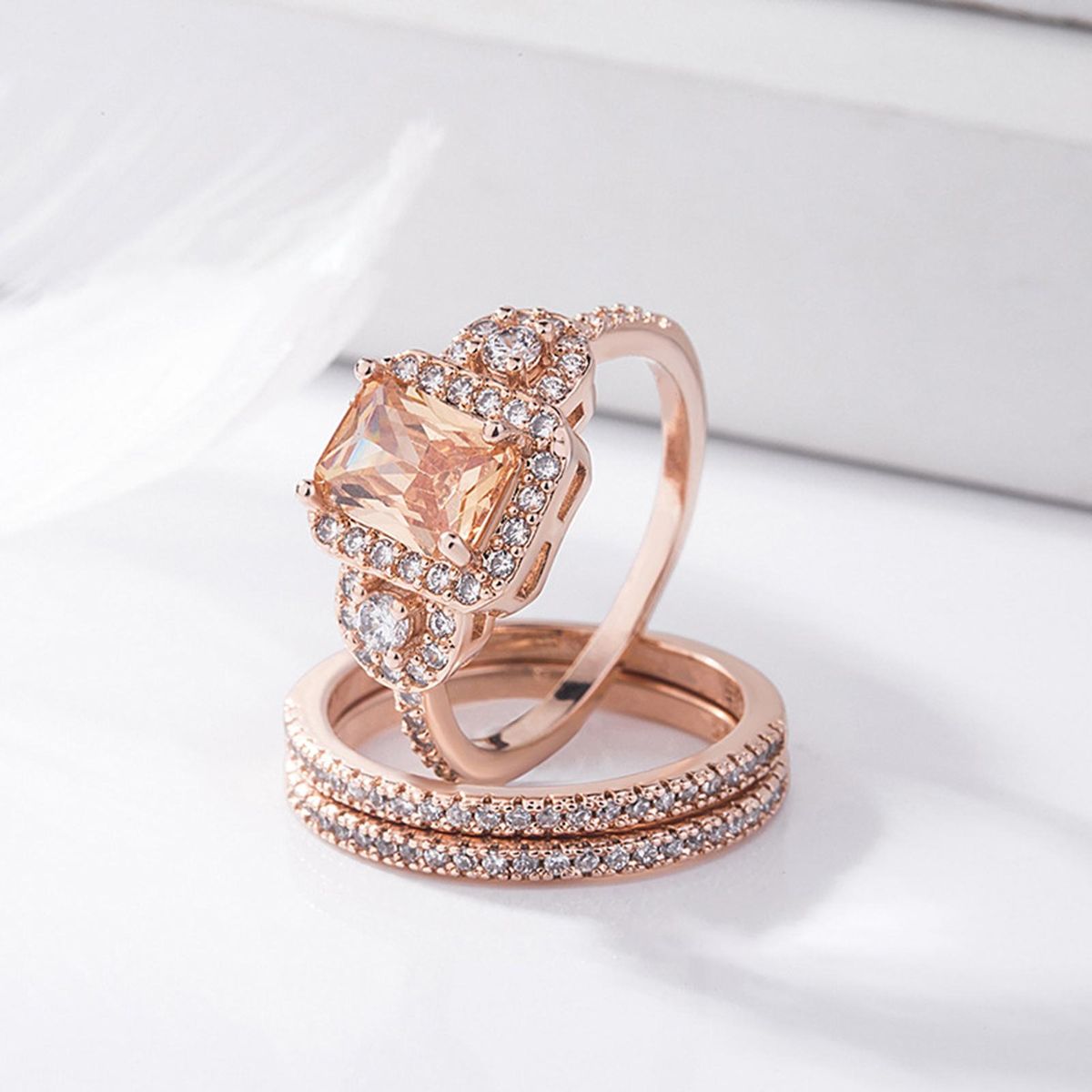 2PcsSet Engagement Rings Ladies Engagement Rings Gift Exquisite Jewelry Rose Gold