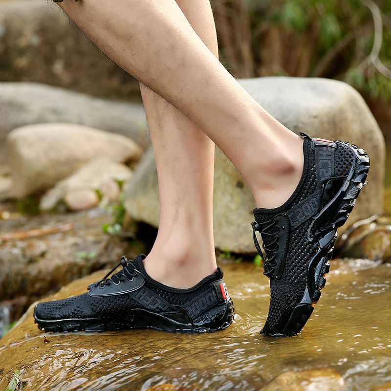 Trekking Hiking Shoes Men's Fashion Sneakers EUR Size 36-47 Non-Slip Breathable Climbing Mountain Shoes Male Ultra-Cool Outdoor Desert Training Sneakers Tactical Combat Shoes Quick-dry Water Shoes Black