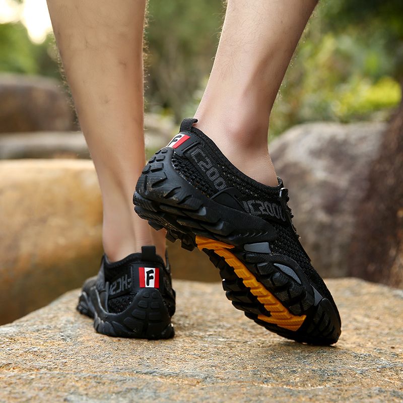 Trekking Hiking Shoes Men's Fashion Sneakers EUR Size 36-47 Non-Slip Breathable Climbing Mountain Shoes Male Ultra-Cool Outdoor Desert Training Sneakers Tactical Combat Shoes Quick-dry Water Shoes Black