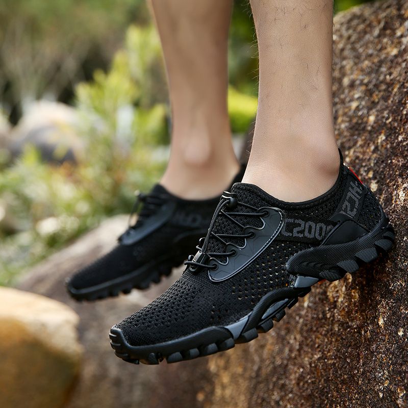 Trekking Hiking Shoes Men's Fashion Sneakers EUR Size 36-47 Non-Slip Breathable Climbing Mountain Shoes Male Ultra-Cool Outdoor Desert Training Sneakers Tactical Combat Shoes Quick-dry Water Shoes Black