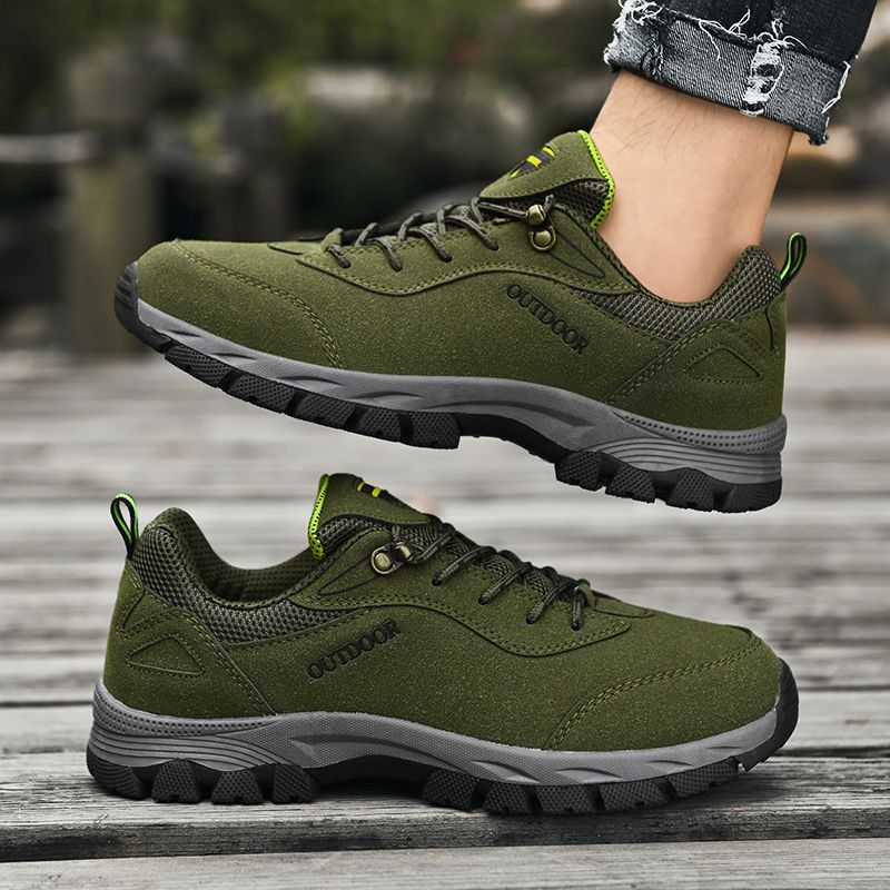 New Arrival Hiking Shoes Men Sneakers EUR Size 39-49 Outdoor Mountain Climbing Shoes High Quality Male Sport Trekking Sneakers Suede Leather Combat Desert Training Shoes Wear-resistant Work Sneakers Green