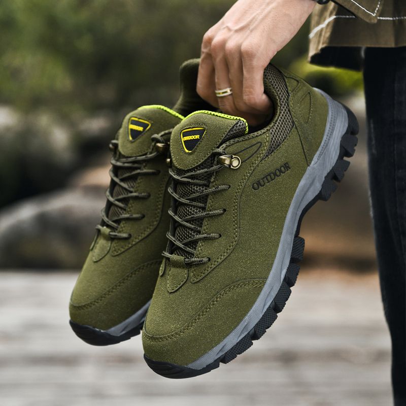 New Arrival Hiking Shoes Men Sneakers EUR Size 39-49 Outdoor Mountain Climbing Shoes High Quality Male Sport Trekking Sneakers Suede Leather Combat Desert Training Shoes Wear-resistant Work Sneakers Green