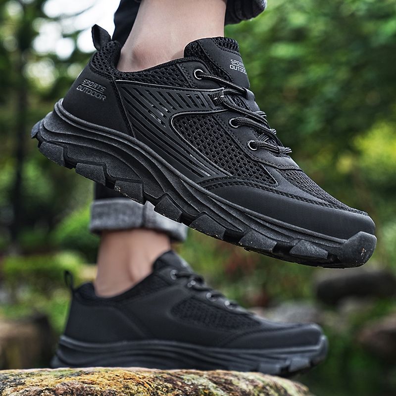Men Hiking Shoes Breathable Mesh Man Sneakers Non-Slip Casual Men's Shoes New Outdoor Hunting Wear-resistant Training Sneakers Casual Shoes EUR Size 39-46
