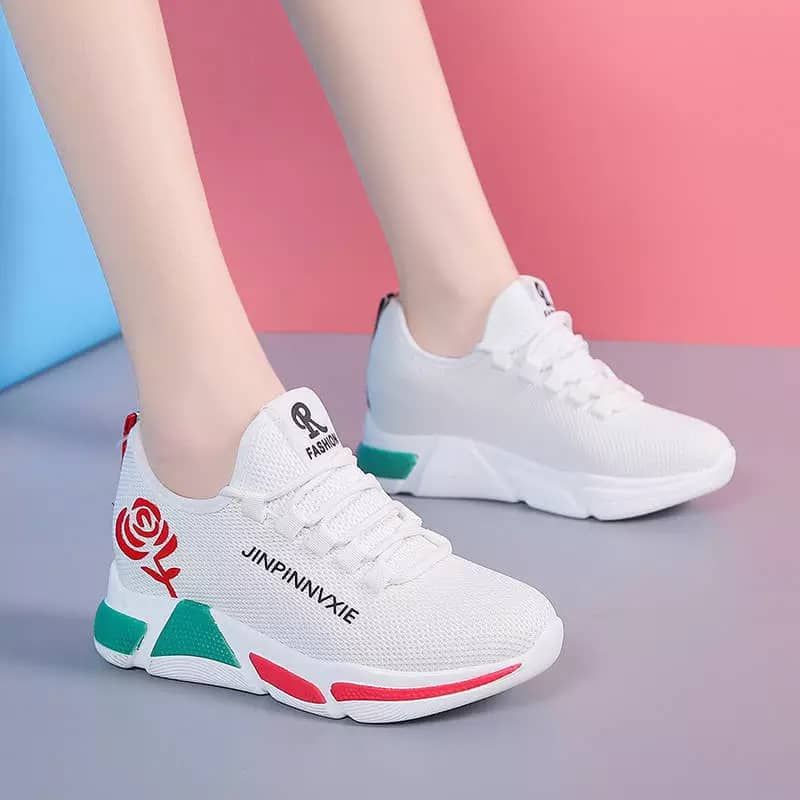Ladies Classic Casual Sneakers With Cute Flower - White