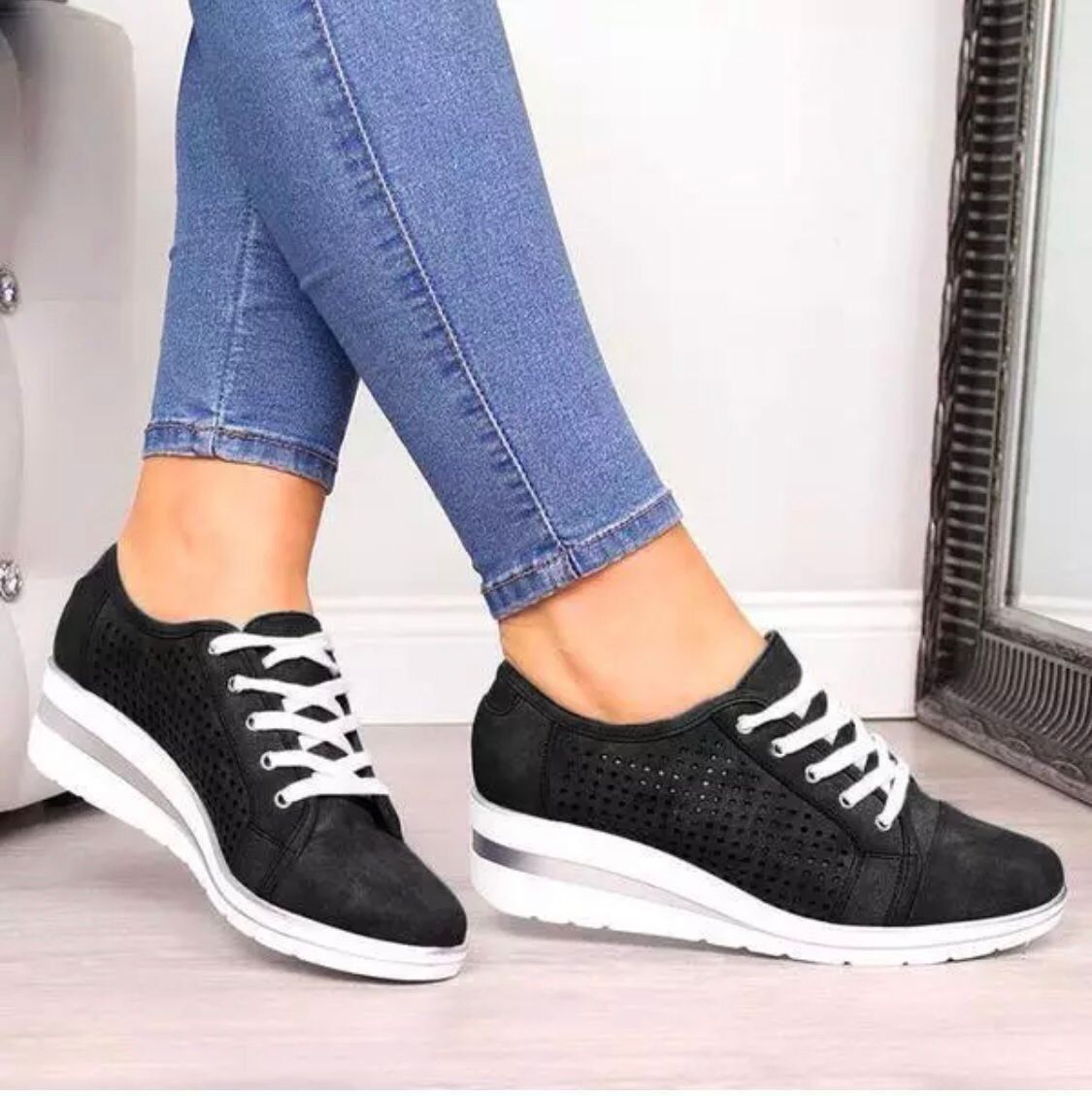 2022 Ladies Classic Fashion Casual Shoes - Black