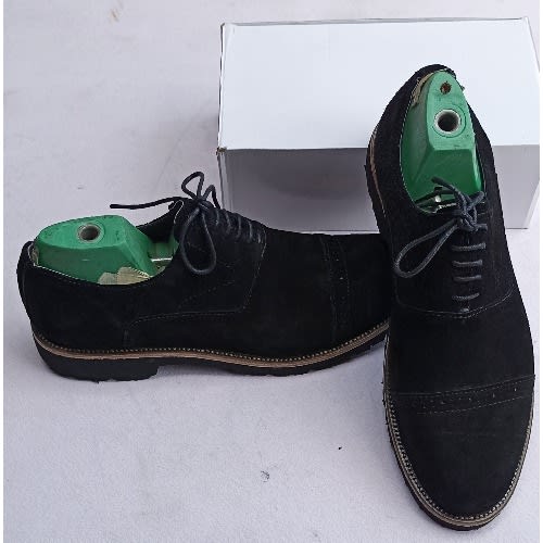Men's Suede Shoe