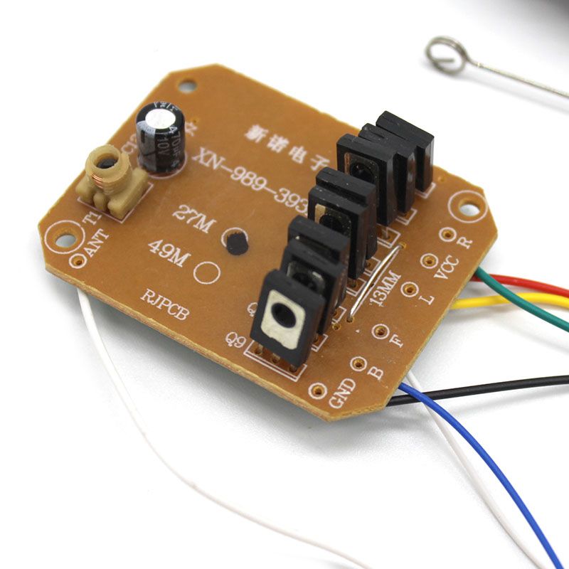 DIY RC Toys 4CH 27MHZ Remote Controller Kit 4.5V/5.5V/6V/7.2V 4A High Power Receiver Board 20M Controlling Distance Transmitter