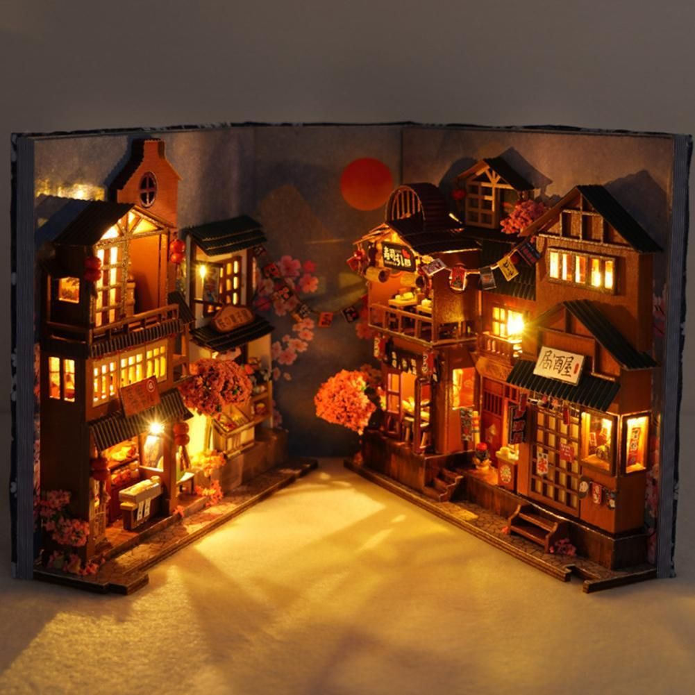 Wooden Hut Toy DIY Doll House Model Miniature Figurines DIY Book Nook Shelf Miniature Hut Doll House Model Toy Casa De Boneca