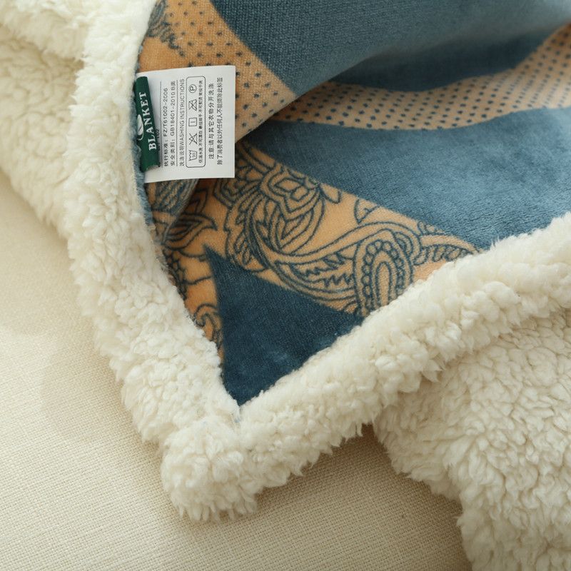 Flannel Blanket,Warm Breathable Cotten Blanket,90*120*3cm