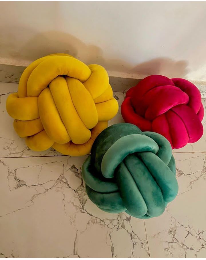 Quality Throw Pillows -3pcs