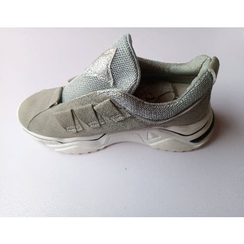 Ladies Sneaker