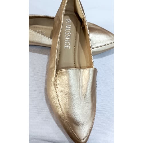 Ladies Shoe Flat - Gold