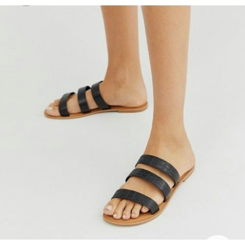 Female Leather Slippers - Black