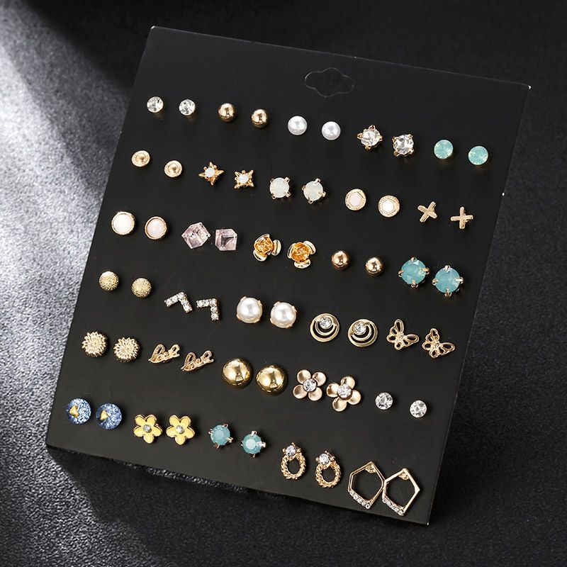 Earring Set Ladies 30 Pairs Diamond Pearls Flower Elegant Ear Studs Women