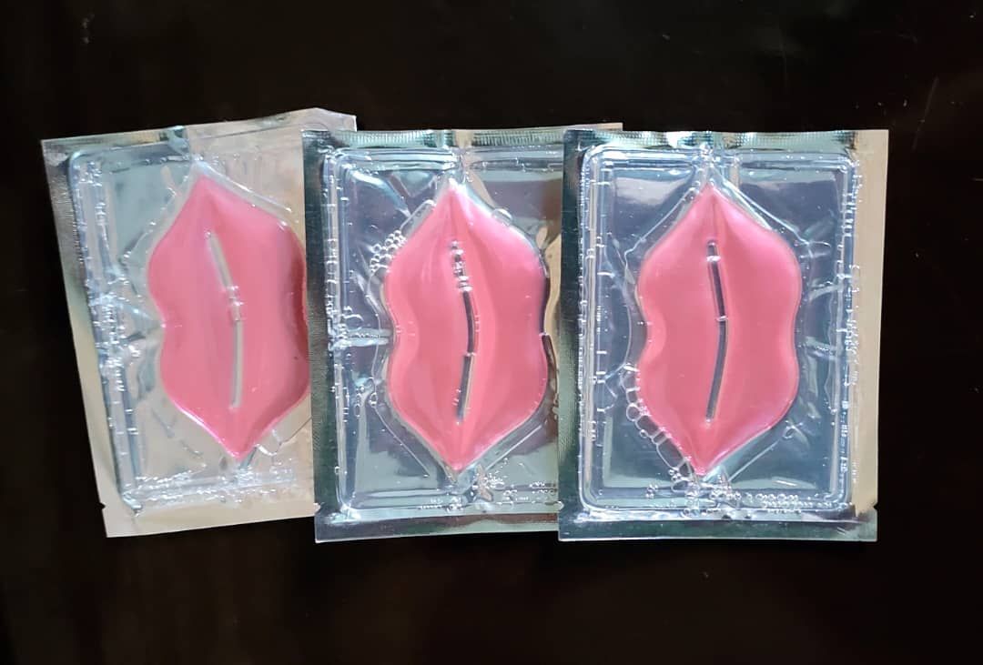 4 Pcs Lip Masks ,Moisturizing, Anti-Aging ,Plump Lips, Pink