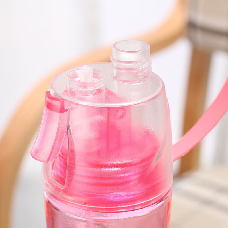 400/600ml Spray Sports Water Bottle For Kids Bpa Free Tour