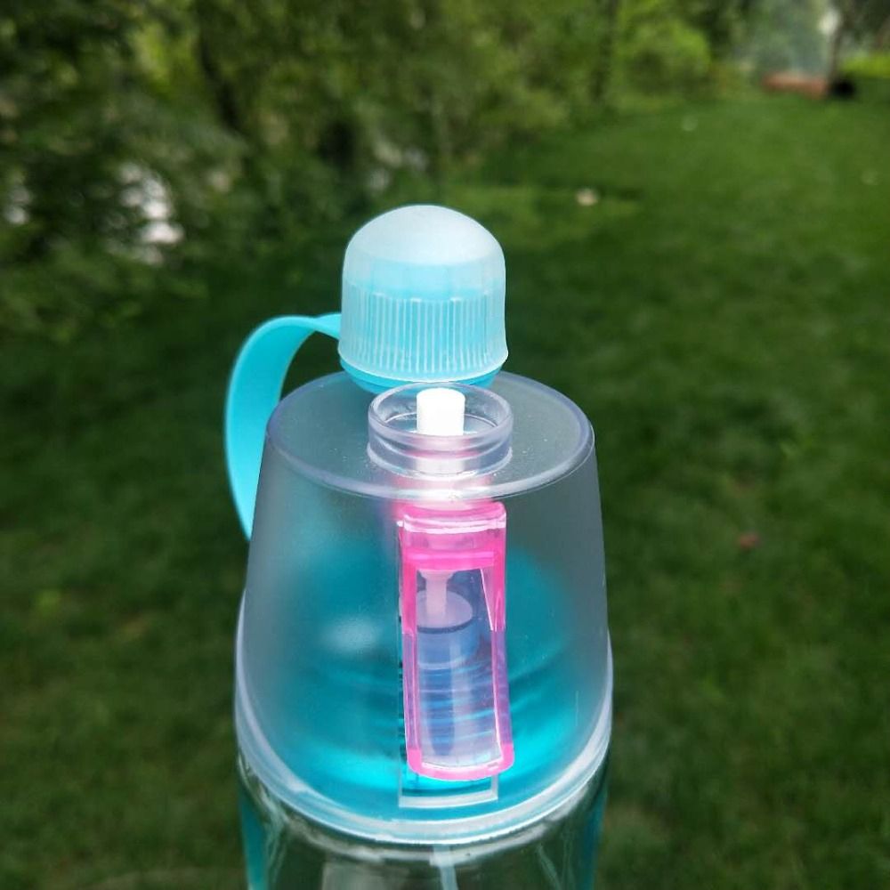 400/600ml Spray Sports Water Bottle For Kids Bpa Free Tour