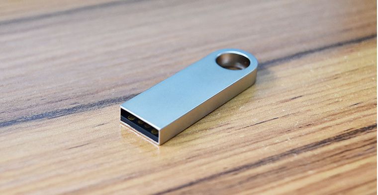 64GB USB Flash Disk Flash Drive Waterproof-Silver