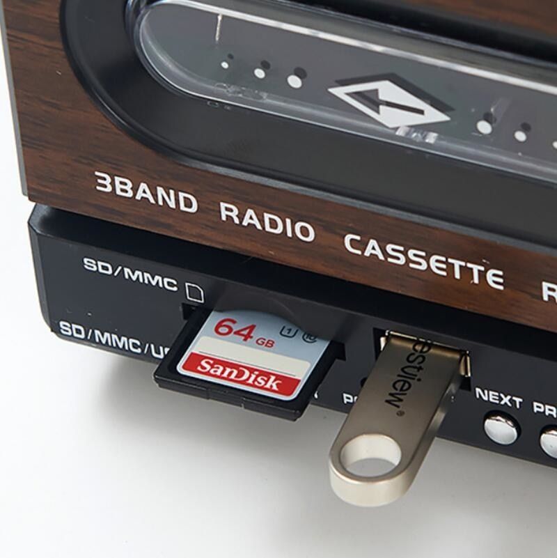 Portable Cassette Player, Wooden Recorder, Outdoor Old Portable Radio, FM, Am, SW