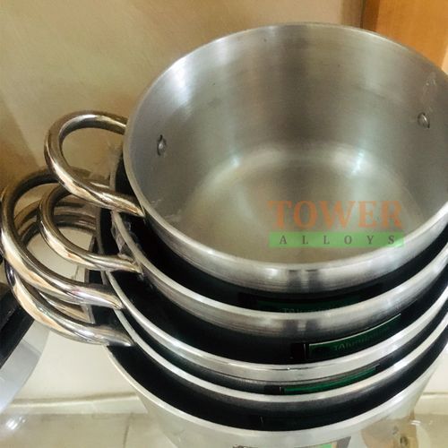 Gold Set Of 5 Casserole Pots (5G)