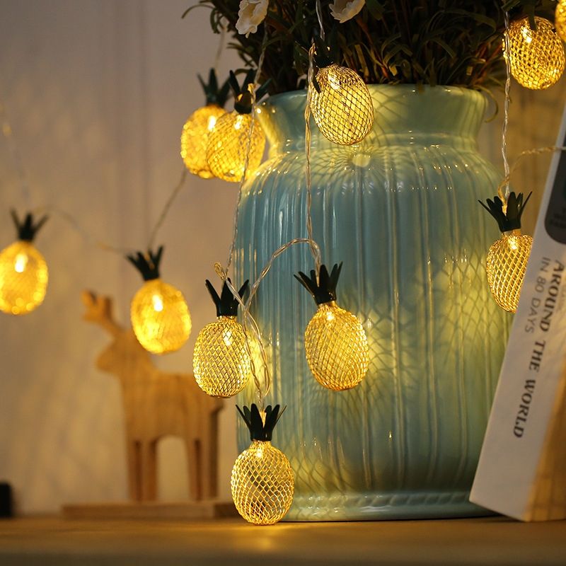 3m Iron Pineapple USB Plug Romantic LED String Holiday Light, 20 LEDs Teenage Style Warm Fairy Decorative Lamp For Christmas, Wedding, Bedroom (Warm White)