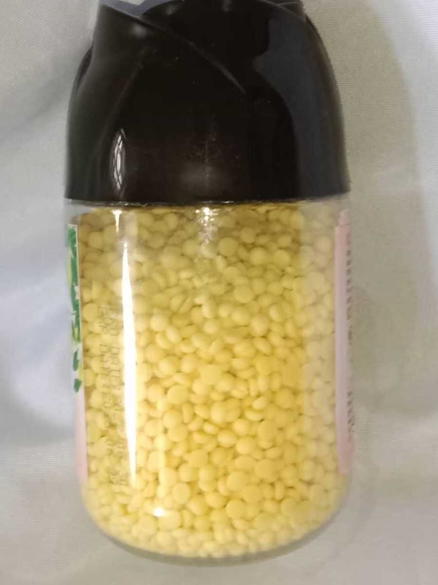 Fresh Lemon Fragrance Laundry Scent Booster / Fabric Softener - 220g