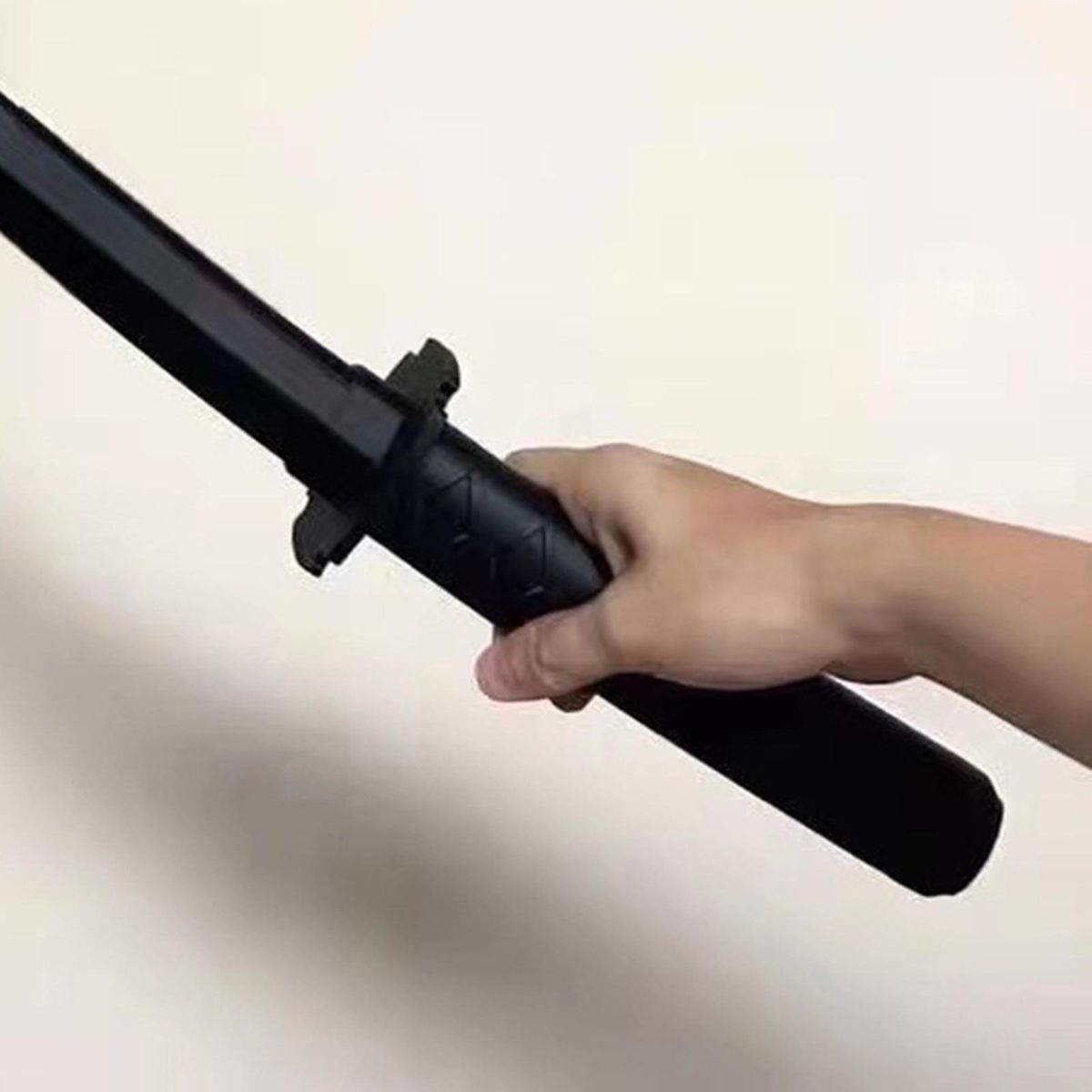 Gravity Throwing Cutter Telescopic Fun Cutter Toy Flexible for Kids Black