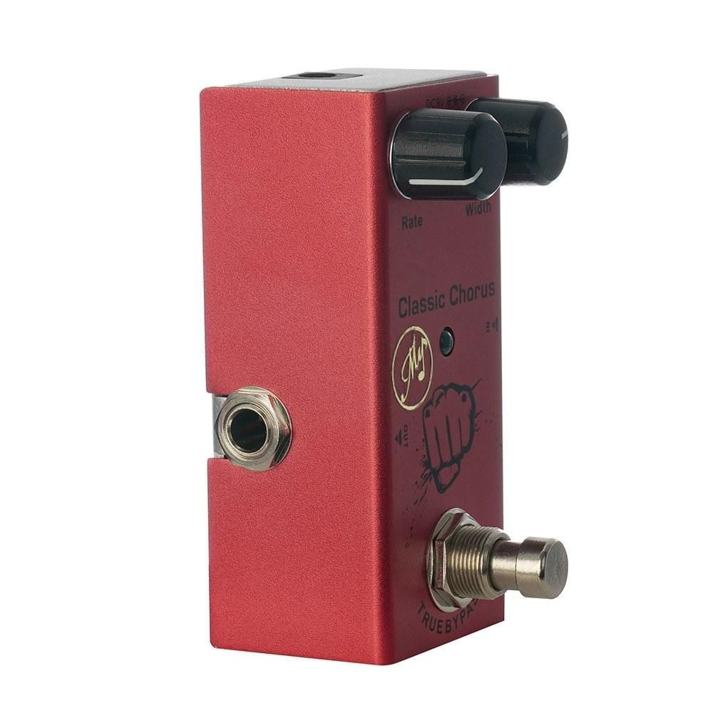 Classic Chorus Effect Pedal for Electric Guitars with True Bypass Portable Mini Single Guitar Pedal DC 9V Red