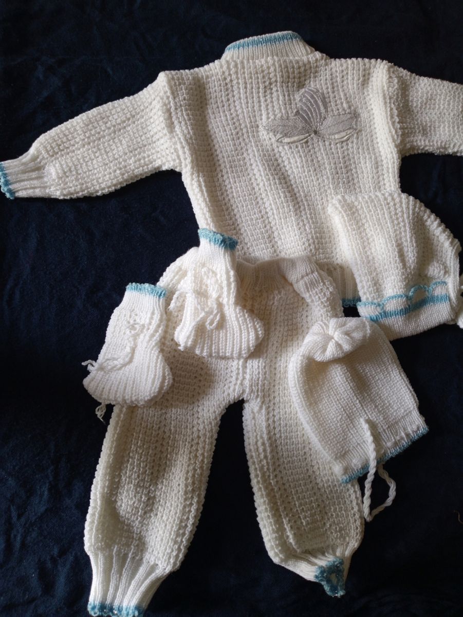Set Of Baby Sweater With An Extra Cap A17 (0-1years) - White