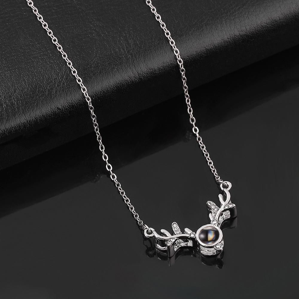 100 Languages Female Necklace 520 Valentine's Day Love Gift