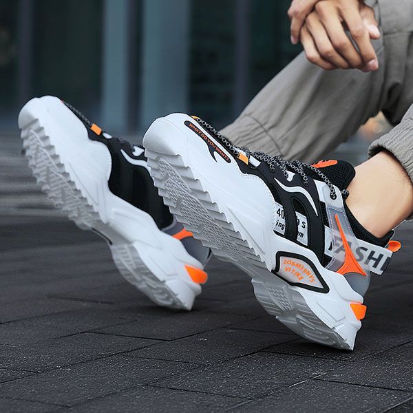 New Men's Sneakers Thick-soled Casual Shoes -Black